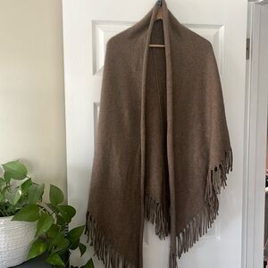 Soft brown cashmere poncho with fringe